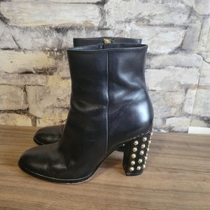 8.5 Michael Michael Kors black boots